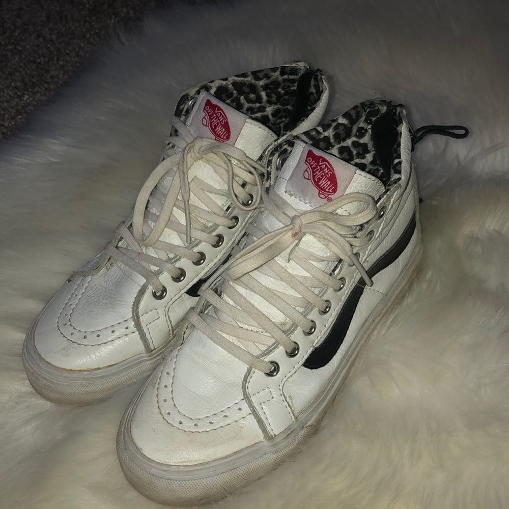 Sk8-Hi Vans
